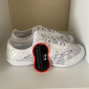 Nfinity® Vengeance Cheer Shoe - Women’s 10